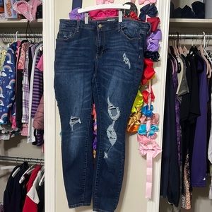 True craft size 16 W mid rise skinny jeans